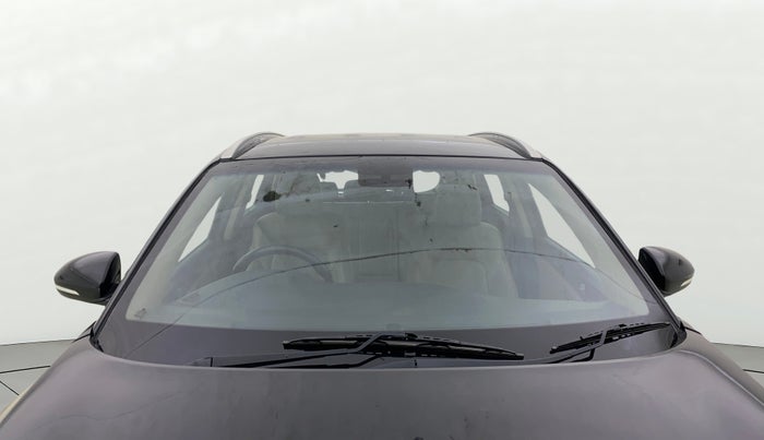 2017 Hyundai Tucson GLS 2WD AT DIESEL, Diesel, Automatic, 1,32,365 km, Front Windshield