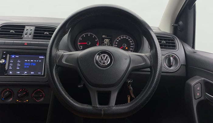 2020 Volkswagen Polo TRENDLINE 1.0L, Petrol, Manual, 34,663 km, Steering Wheel Close Up