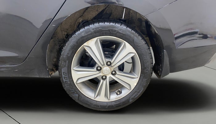 2019 Hyundai Verna 1.6 VTVT SX, Petrol, Manual, 1,27,690 km, Left Rear Wheel