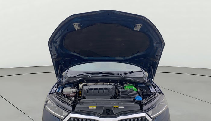 2021 Skoda Octavia STYLE 2.0, Petrol, Automatic, 94,384 km, Open Bonet