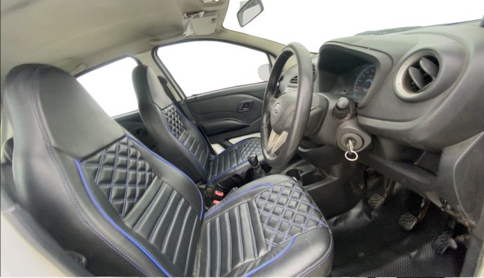 2017 Datsun Redi Go T (O), Petrol, Manual, 1,03,988 km, Right Side Front Door Cabin