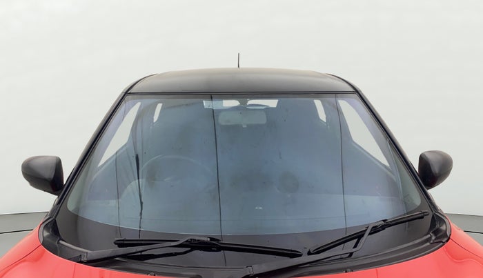 2018 Maruti Swift ZDI AMT, Diesel, Automatic, 65,230 km, Front Windshield