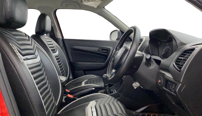2022 Maruti Vitara Brezza VXI, Petrol, Manual, 30,051 km, Right Side Front Door Cabin