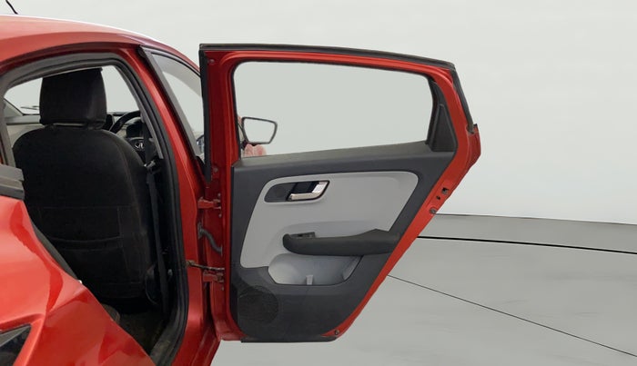 2020 Tata ALTROZ XZ PETROL, CNG, Manual, 46,042 km, RHS Rear Door