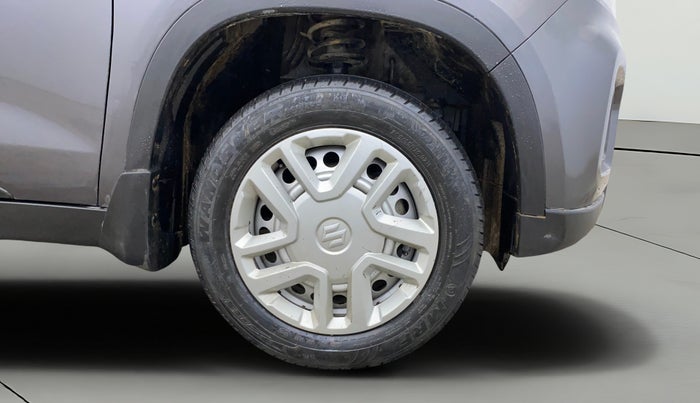 2022 Maruti Vitara Brezza LXI, Petrol, Manual, 56,119 km, Right Front Wheel