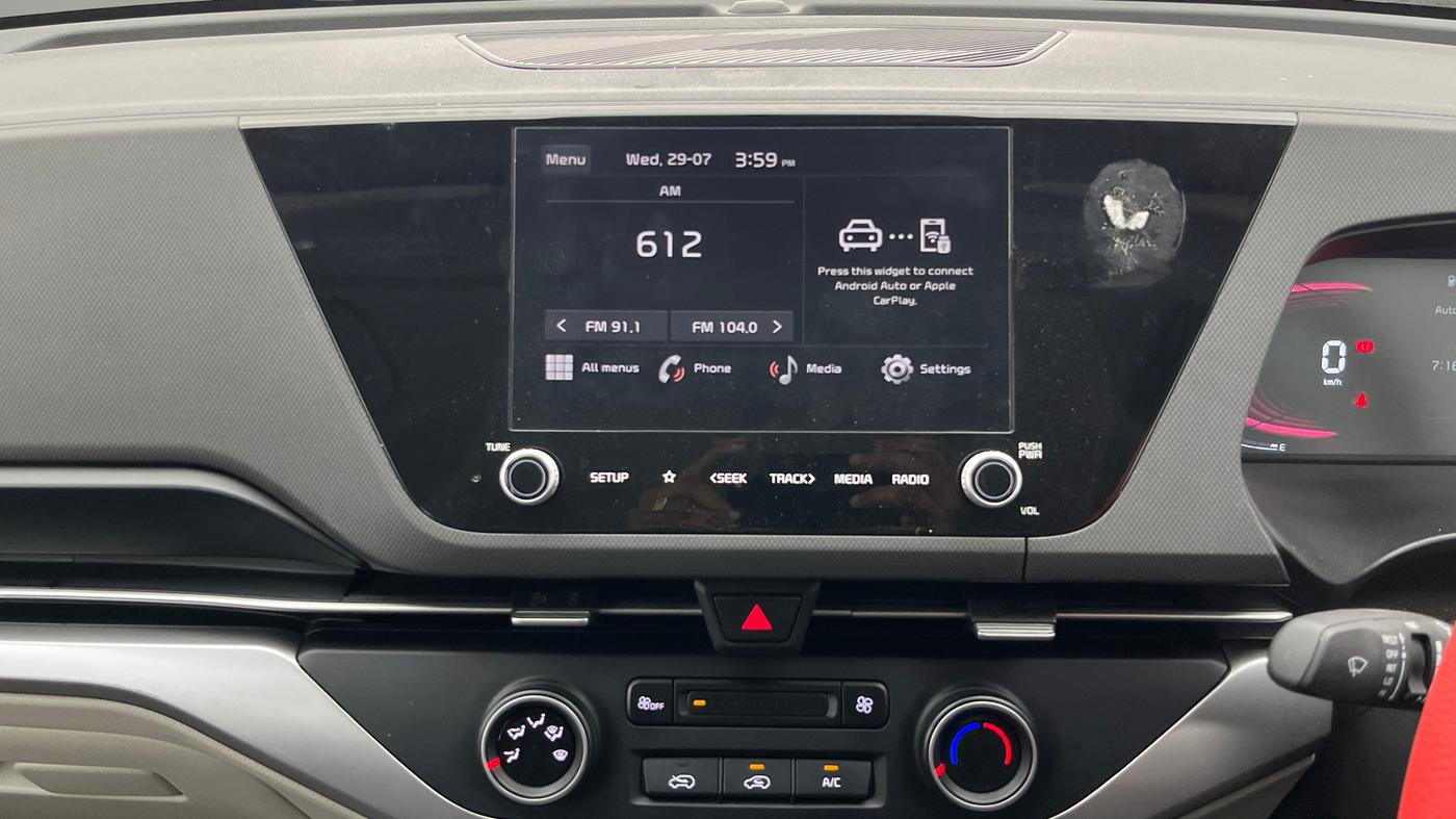 2023 KIA CARENS PRESTIGE 1.5 PETROL 7 STR, Petrol, Manual, 20,686 km, Air Conditioner
