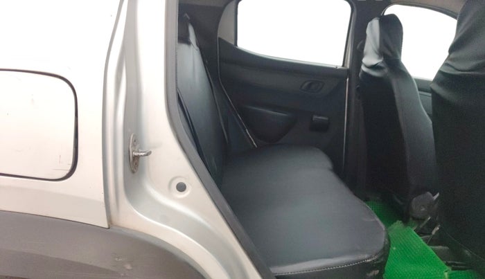 2016 Renault Kwid RXT 0.8, Petrol, Manual, 93,380 km, Right Side Rear Door Cabin