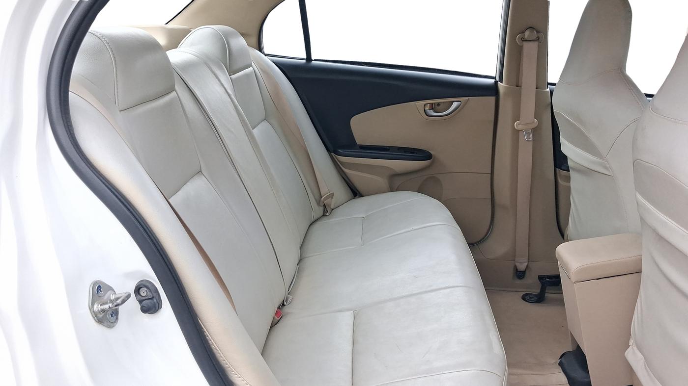 2016 Honda Amaze 1.2L I-VTEC VX AT, Petrol, Automatic, 47,203 km, Right Side Rear Door Cabin