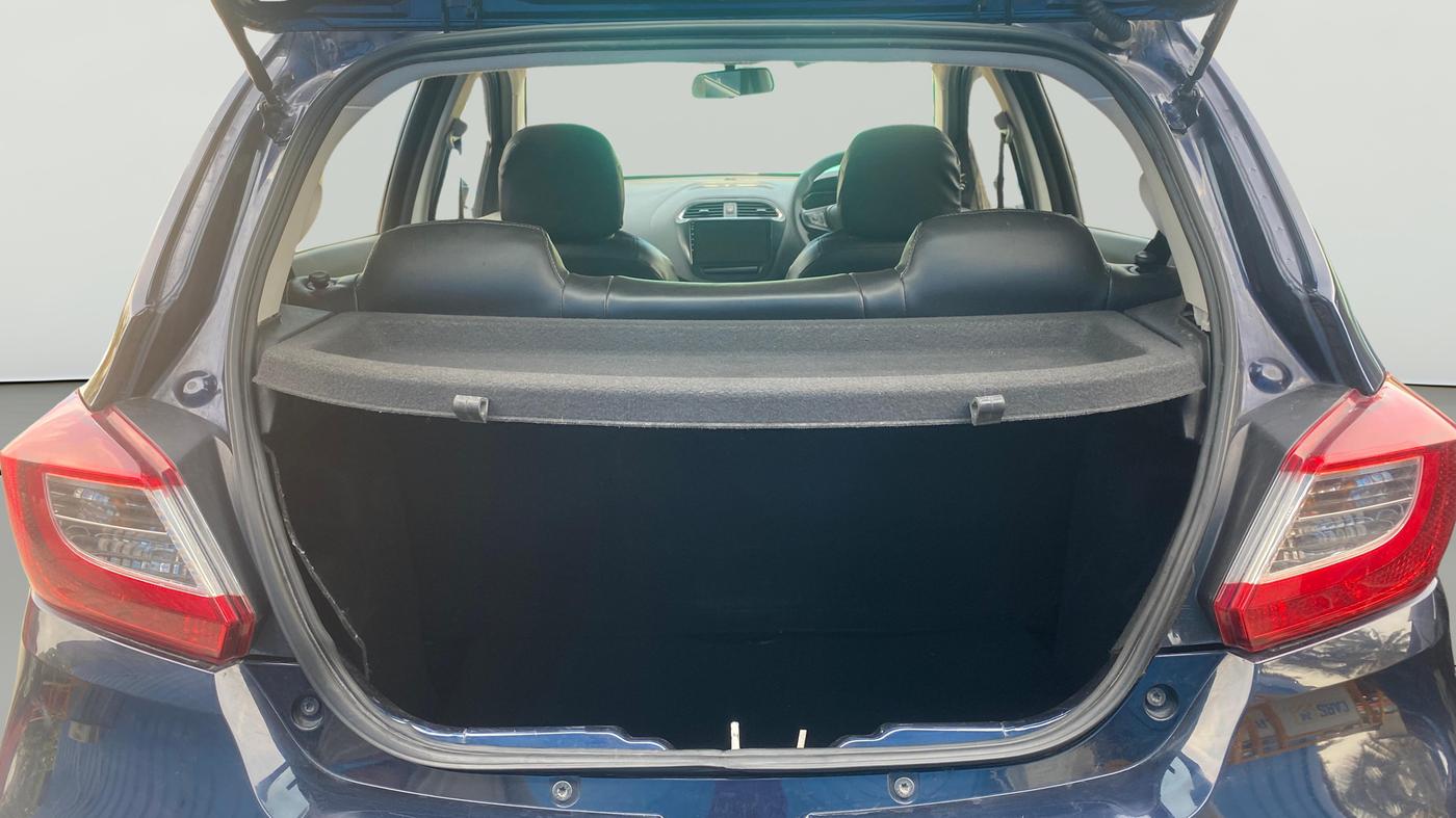 2023 Tata Tiago XT PETROL, Petrol, Manual, 34,178 km, Boot Open Zoomed View