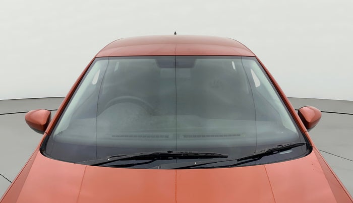 2016 Volkswagen Polo COMFORTLINE 1.2L, Petrol, Manual, 77,095 km, Front Windshield