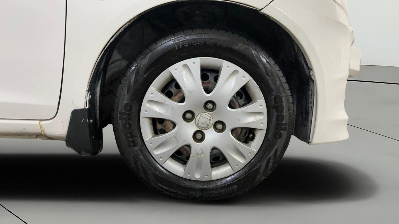2014 Honda Amaze 1.2L I-VTEC S, Petrol, Manual, 91,353 km, Right Front Wheel