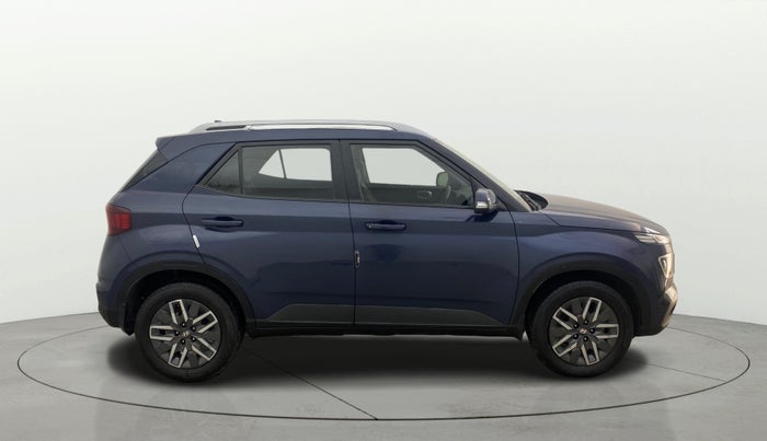 2021 Hyundai VENUE SX 1.5 CRDI, Diesel, Manual, 1,15,100 km, Right Side View