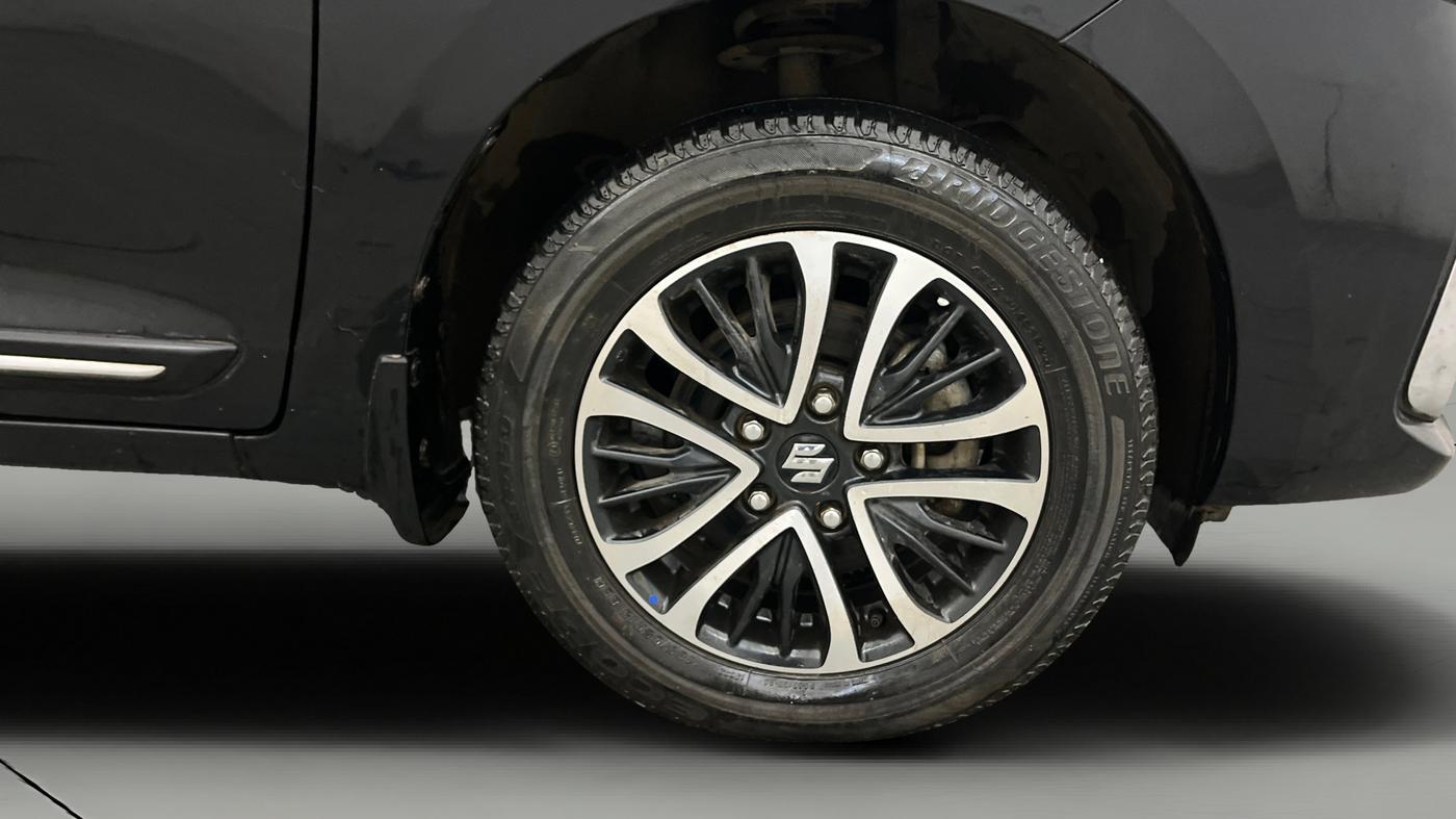2023 Maruti Ertiga ZXi (O), Petrol, Manual, 59,744 km, Right Front Wheel