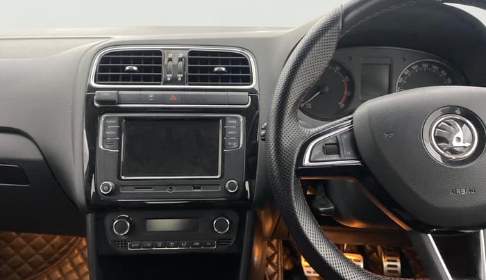 2018 Skoda Rapid 1.6 MPI STYLE PLUS MT, Petrol, Manual, 73,107 km, Air Conditioner