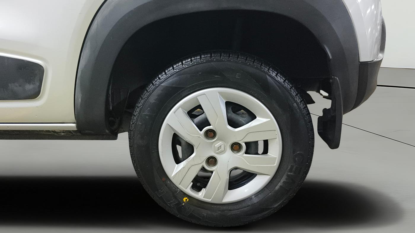 2016 Renault Kwid RXT 0.8, Petrol, Manual, 33,430 km, Left Rear Wheel