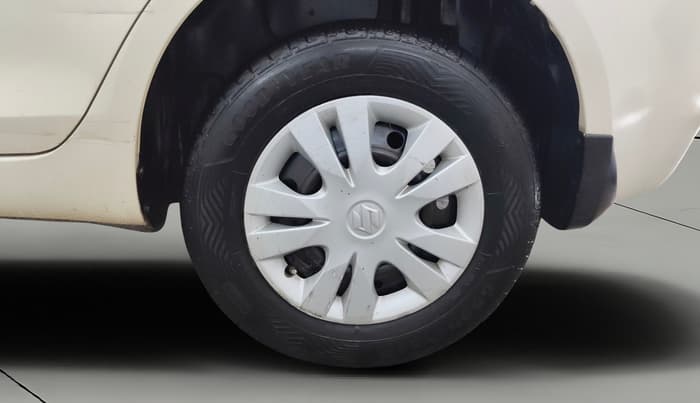 2014 Maruti Swift Dzire VXI, Petrol, Manual, 70,684 km, Left Rear Wheel