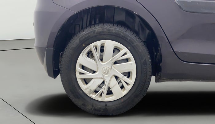 2016 Maruti Swift VXI, Petrol, Manual, 71,377 km, Right Rear Wheel