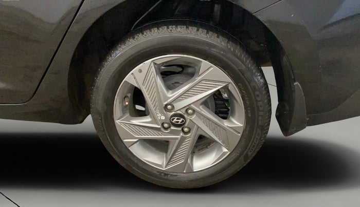 2021 Hyundai Verna SX 1.5 VTVT, Petrol, Manual, 32,305 km, Left Rear Wheel