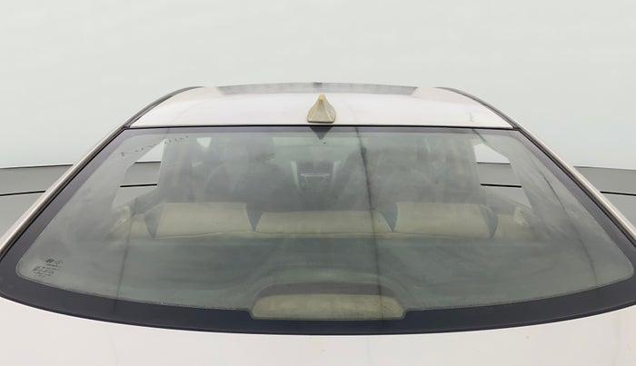 2012 Hyundai Verna FLUIDIC 1.4 VTVT, Petrol, Manual, 1,40,443 km, Rear Windshield