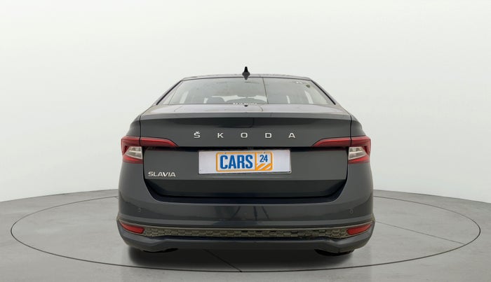 2022 Skoda SLAVIA AMBITION 1.0L TSI AT, Petrol, Automatic, 39,996 km, Back/Rear