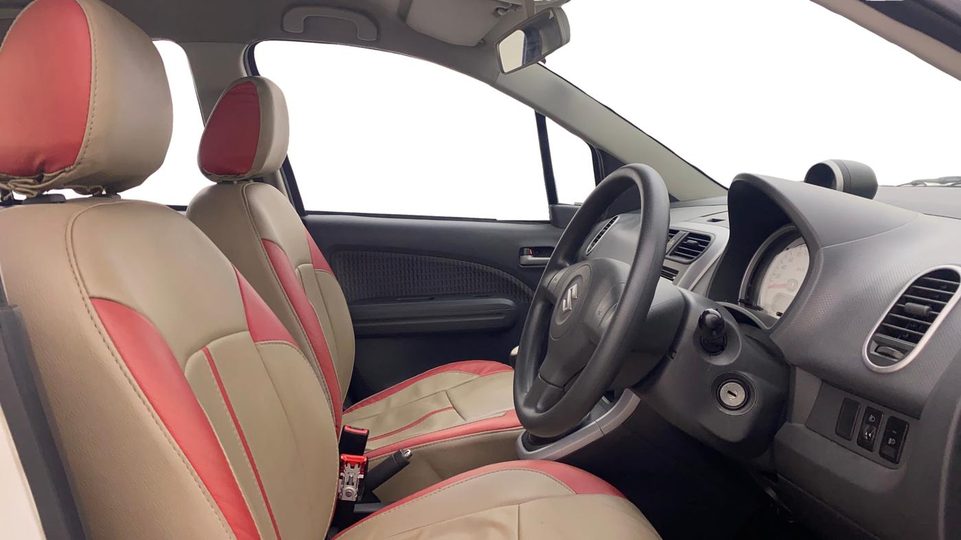2015 Maruti Ritz VXI, Petrol, Manual, 61,787 km, Right Side Front Door Cabin
