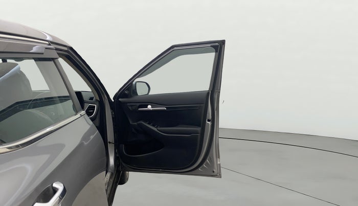 2020 KIA SELTOS HTE 1.5 DIESEL, Diesel, Manual, 23,647 km, RHS Front Door