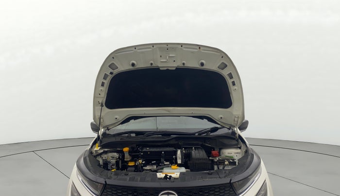 2023 Tata ALTROZ  XZ Plus (O) (S), Petrol, Manual, 11,697 km, Open Bonet