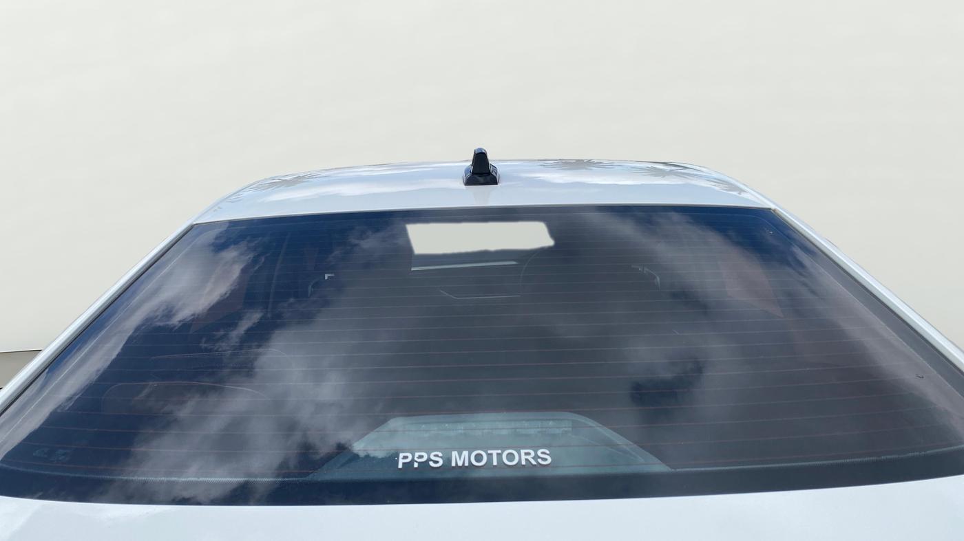 2024 Volkswagen VIRTUS TOPLINE TSI 1.0 AT, Petrol, Automatic, 20,053 km, Rear Windshield