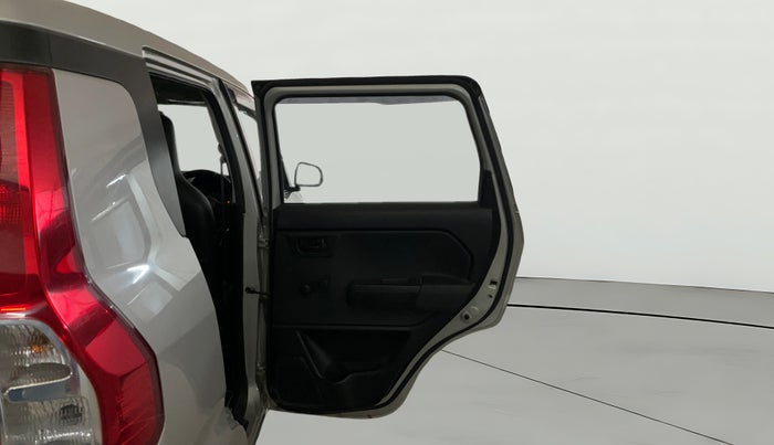 2019 Maruti New Wagon-R LXI CNG (O) 1.0, CNG, Manual, 33,532 km, RHS Rear Door