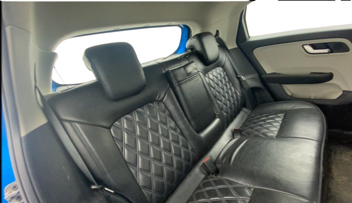 2022 Tata ALTROZ XZ PETROL, Petrol, Manual, 37,724 km, Right Side Rear Door Cabin