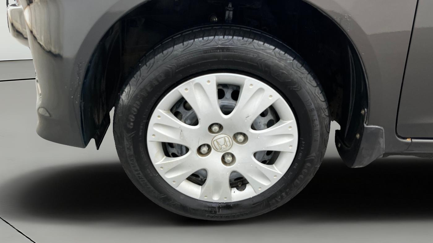 2015 Honda Amaze 1.2L I-VTEC S, Petrol, Manual, 62,387 km, Left Front Wheel