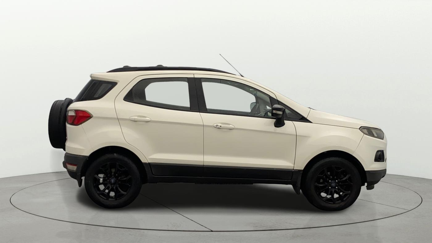 2016 Ford Ecosport TITANIUM 1.5L DIESEL, Diesel, Manual, 1,14,374 km, Right Side View
