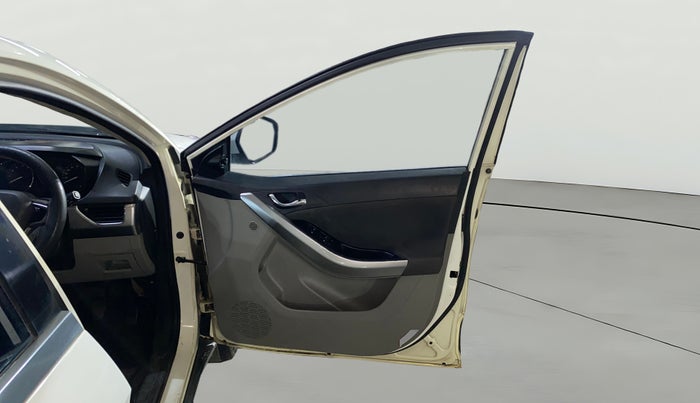 2018 Tata NEXON XZ PLUS PETROL, Petrol, Manual, 96,812 km, RHS Front Door