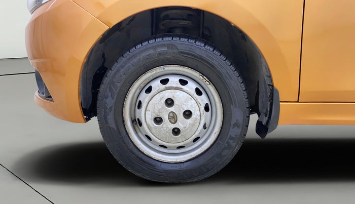 2017 Tata Tiago XM PETROL, Petrol, Manual, 77,938 km, Left Front Wheel