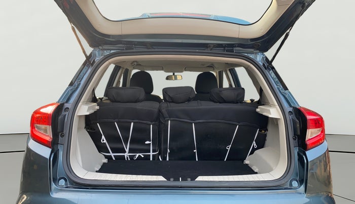 2020 Mahindra XUV300 W6 1.2 PETROL, Petrol, Manual, 57,600 km, Boot Open Zoomed View