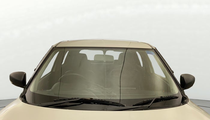 2020 Maruti Swift VXI AMT, CNG, Automatic, 76,355 km, Front Windshield