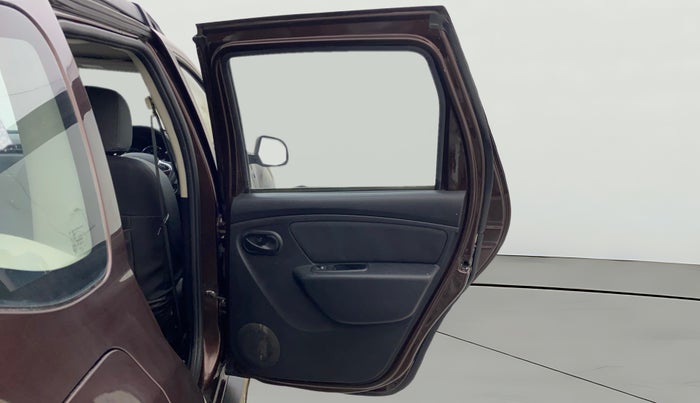 2019 Renault Duster 85 PS RXS MT DIESEL, Diesel, Manual, 40,320 km, RHS Rear Door