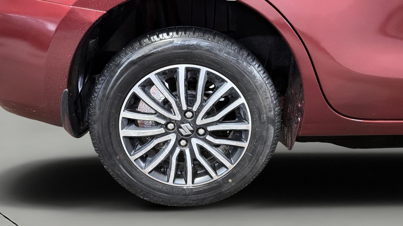 2017 Maruti Dzire ZXI PLUS, Petrol, Manual, 35,814 km, Right Rear Wheel