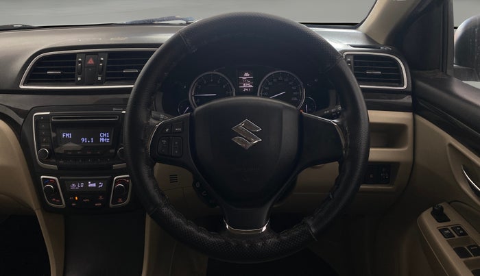 2016 Maruti Ciaz ZXI, Petrol, Manual, 19,342 km, Steering Wheel Close Up