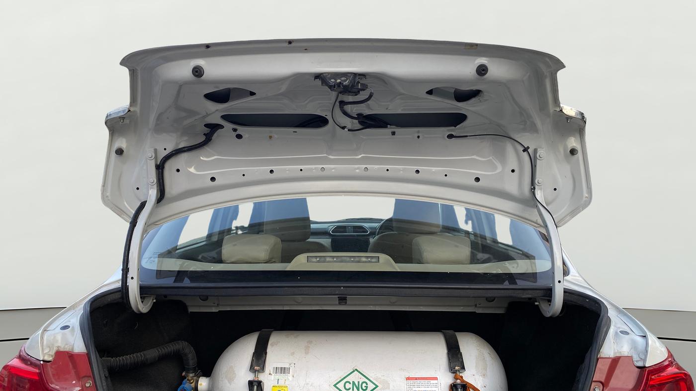 2022 Maruti Dzire VXI CNG, CNG, Manual, 77,499 km, Boot Door Open