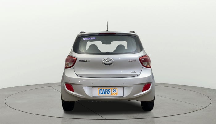 2016 Hyundai Grand i10 SPORTZ 1.2 KAPPA VTVT, CNG, Manual, 87,190 km, Back/Rear