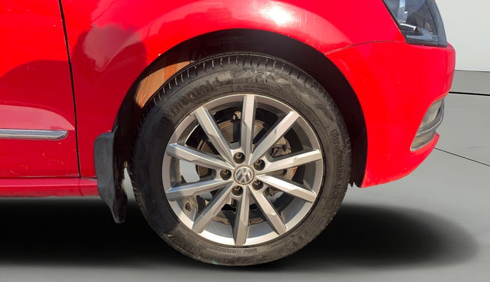 2019 Volkswagen Polo HIGHLINE PLUS 1.0, Petrol, Manual, 1,23,914 km, Right Front Wheel