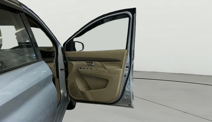 2022 Maruti Ertiga VXI SHVS, Petrol, Manual, 21,372 km, RHS Front Door