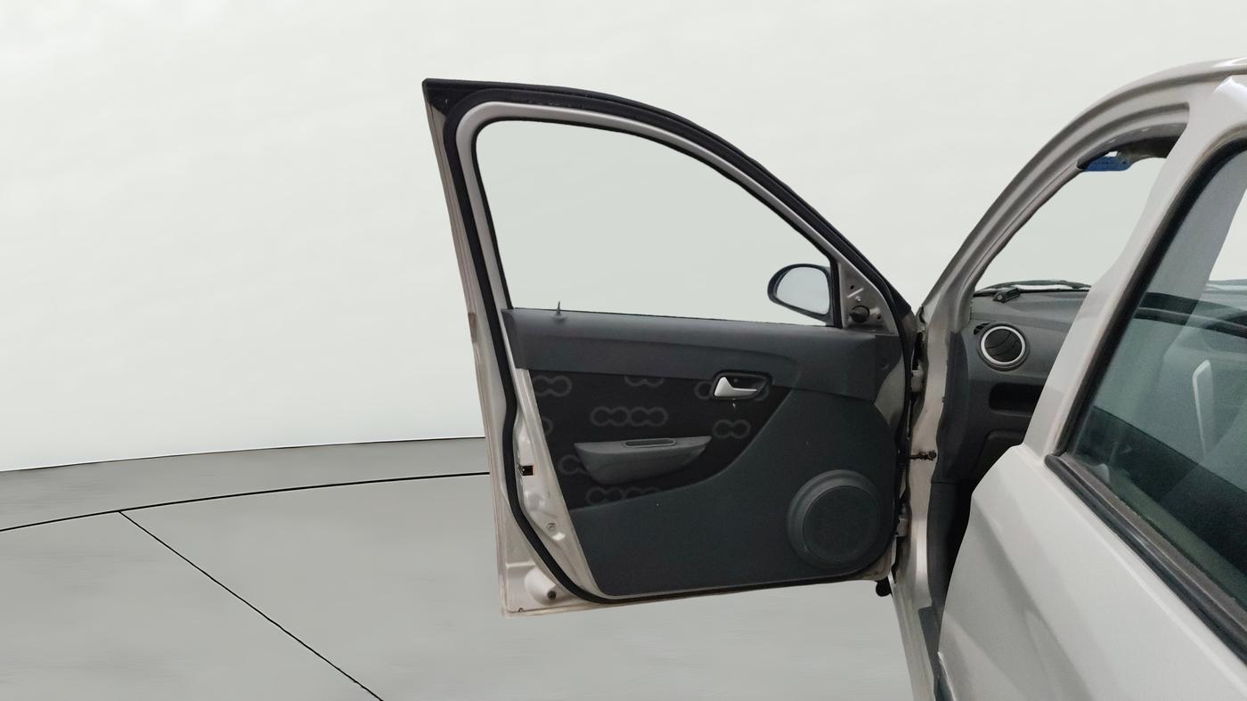 2015 Maruti Alto 800 LXI, Petrol, Manual, 29,898 km, LHS Front Door