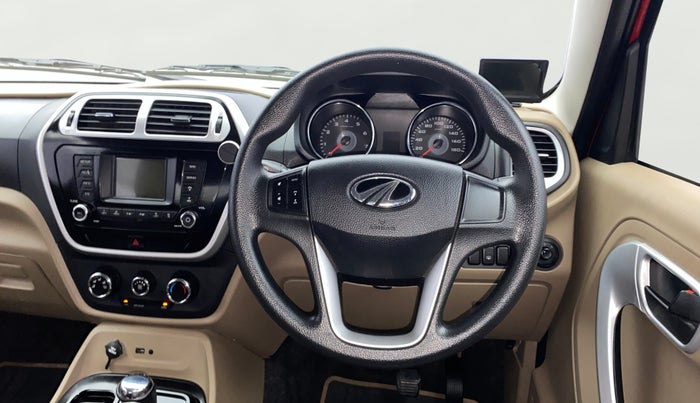 2016 Mahindra TUV300 T8 AMT, Diesel, Automatic, 55,936 km, Steering Wheel Close Up