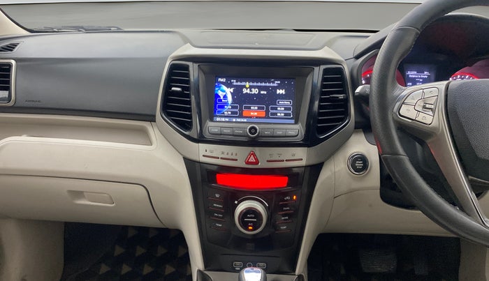 2021 Mahindra XUV300 W8 (O) 1.5 DIESEL AMT, Diesel, Automatic, 1,36,386 km, Air Conditioner