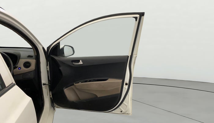 2015 Hyundai Grand i10 ASTA 1.2 KAPPA VTVT, Petrol, Manual, 77,615 km, RHS Front Door