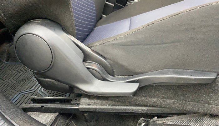 2020 Maruti Baleno ZETA PETROL 1.2, Petrol, Manual, 38,823 km, Driver Side Adjustment Panel