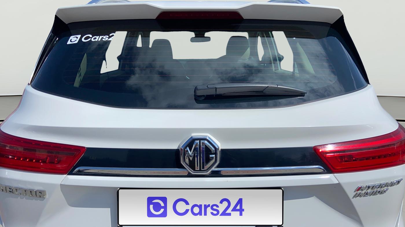 2023 MG HECTOR SHARP 2.0 DIESEL, Diesel, Manual, 35,305 km, Rear Windshield