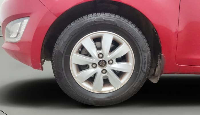2013 Hyundai i20 SPORTZ 1.2, Petrol, Manual, 70,756 km, Left Front Wheel